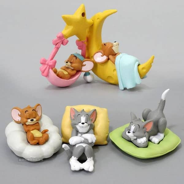 Universal 5-in-1 Tom & Jerry Sleeping Resin Statue for Car Dashboard – Cartoon Interior Decoration (1 Pc)