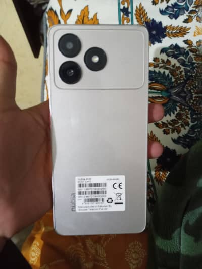Nubia a36 10/10 ha 6 maa ki warranty ha box cha rger available ha