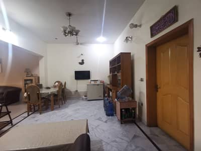 7.5 Marla Lower Portion Available In Johar Town