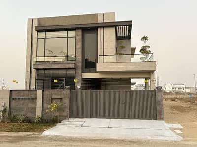 10 Marla Ultra Modern House For Sale In Sector C