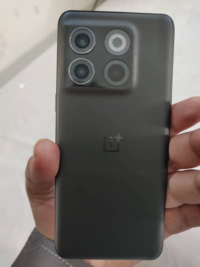 One Plus 10T (8/128) Snapdragon 8+ Gen 1 gaming