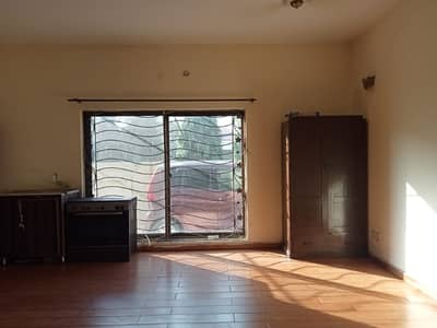 3 Kanal Large And Beautiful House Available For Sale, Located On The Top Of A Hill.