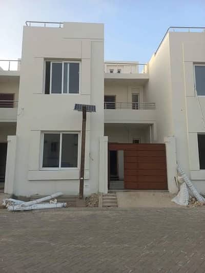 Company Designer Luxury Bungalow