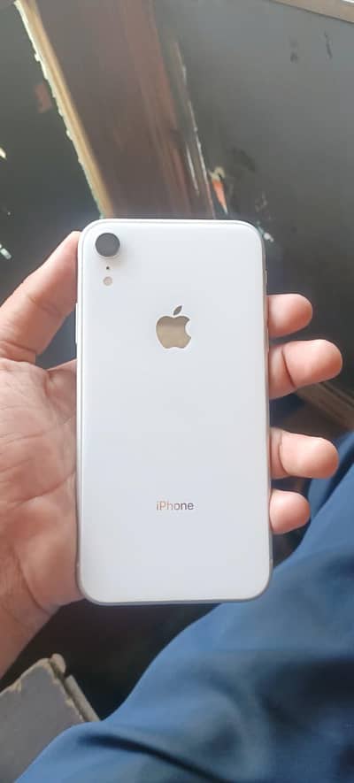 iphone XR. Exchange possible android mobile new