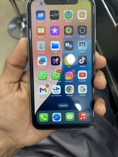 iPhone XR non pta front camra chnge hona ha baki all ok