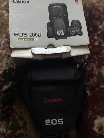 Canon 200d