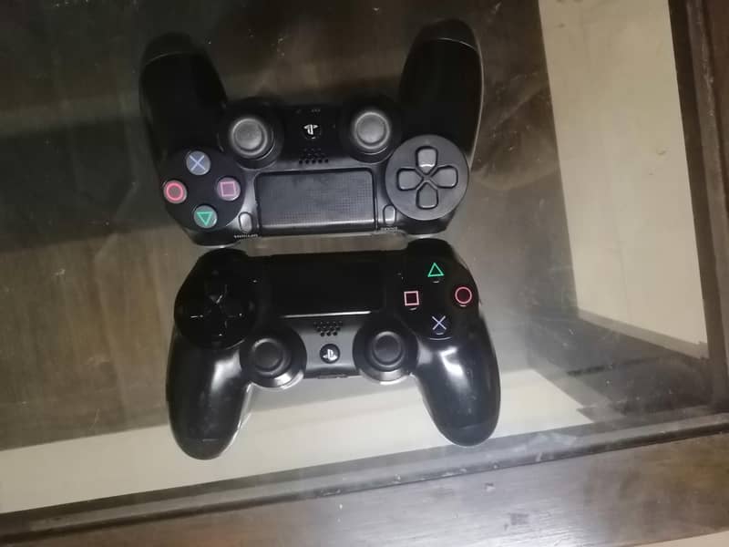 Sony PS4 controller 1