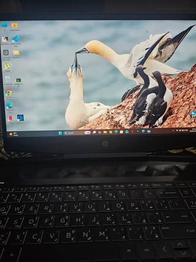 HP PAVILION 15 LAPTOP