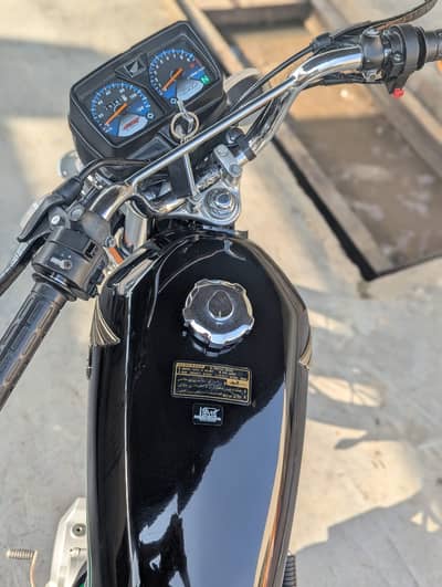 Honda CG 125 Special Edition 2023 – Full Maintained | Ready to Drive