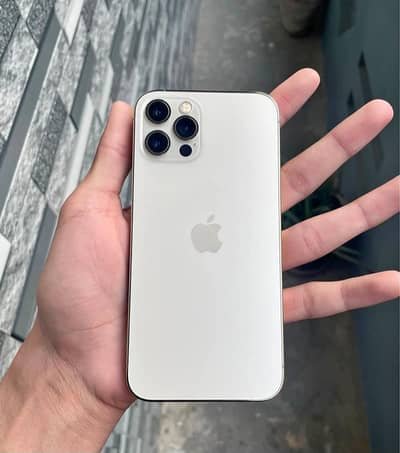 Iphone 12 pro Factory Unlock