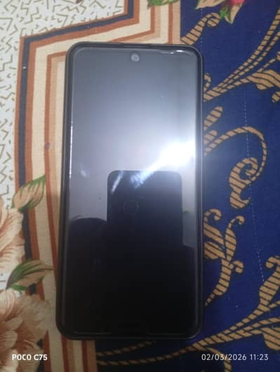 SHARP AQOUS R3 in 10/9 condition  with (BACK SHEET + PROTECTOR + COVER