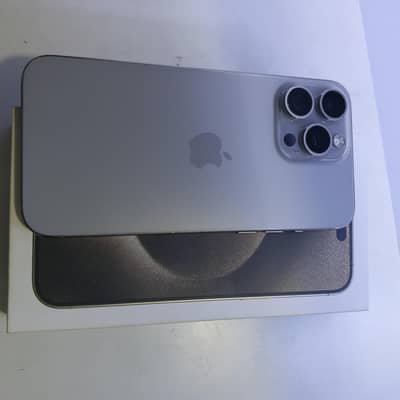 15 pro Max PTA 256GB,Bettery Health 89% water pack. Dot on screen