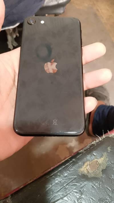 iphone model se22.   ios26 updated  no open no repair