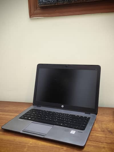HP 840 Core i5 1 Tb hard ,128ssd, 8gb ram