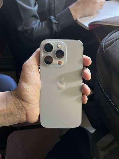 IPHONE 15 pro jv 128gb