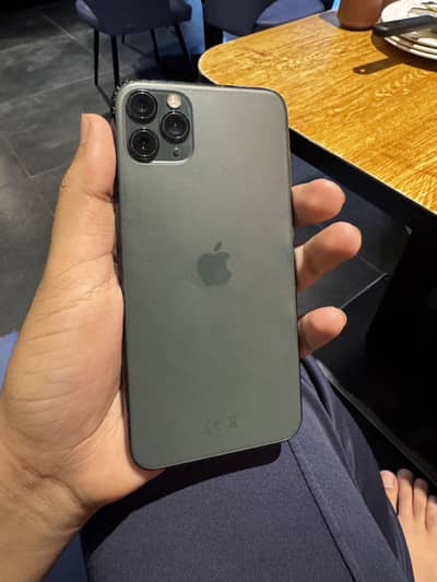 11 Pro max 256 Gb PTA Aproved