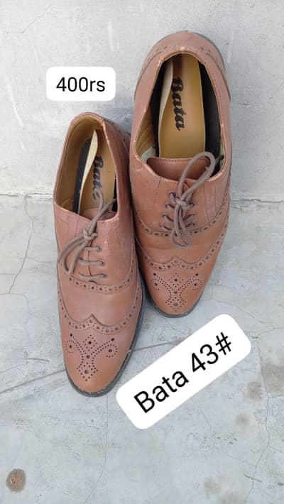 Joggers & Shoes used Male boots