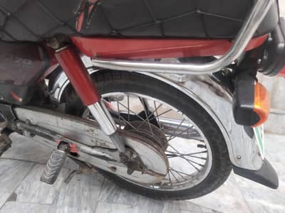 Honda CD 70 good condiction new tyer 0333/899/4787/ watsap
