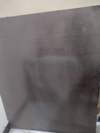 Plain chipboard piece