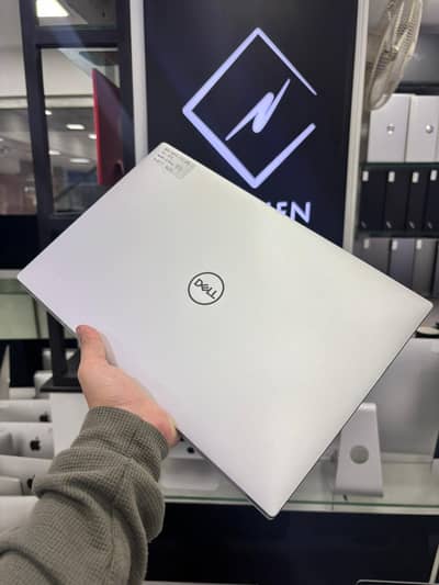 Dell XPS 9570 | Intel i7 11th Gen | 16GB RAM | 512GB SSD | RTX 3050 Ti