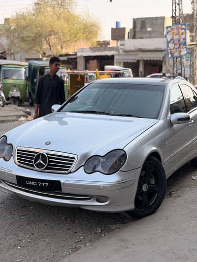 Mercedes Benz C200 Kompressor