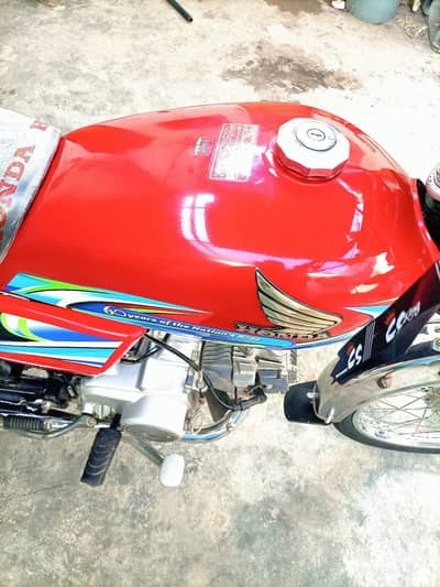 assalamualaikum Honda CD 70cc for sale urgent/=03208547820=whtsapp