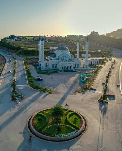 Park View Beautiful Outstanding Location Plot Near To Downtown