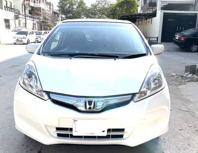 Honda fit hybird
