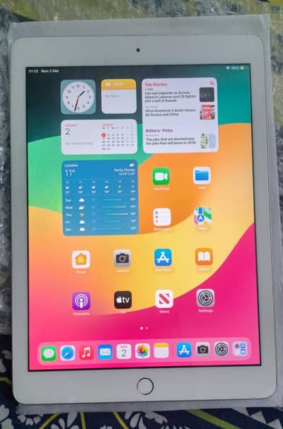 Apple ipad 6th generation  8/128