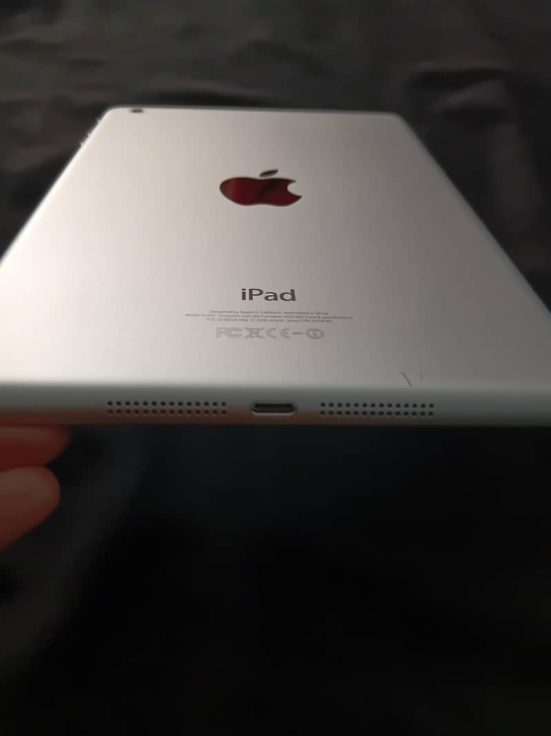 iPad mini (1st Generation) 1