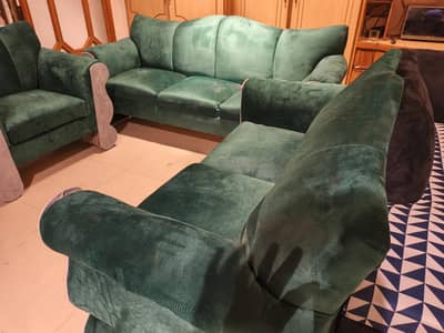 slightly used sofa set 3 2 1 seater