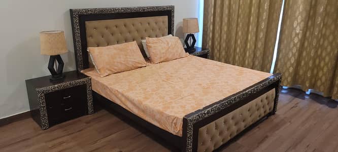 Spanish Bed Set - King Size