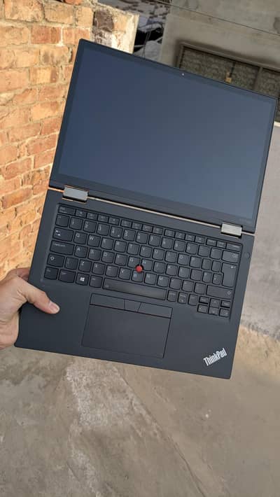 Lenovo ThinkPad X13 Yoga 11th Gen i5 16/256 Touch Laptop Lightweight