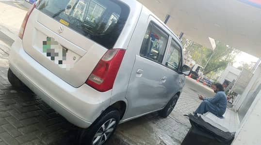 For sale •• WagonR vxl 2018