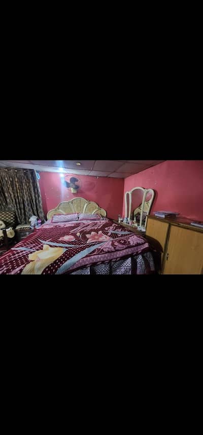 Bedset with dressing and side tables for sale