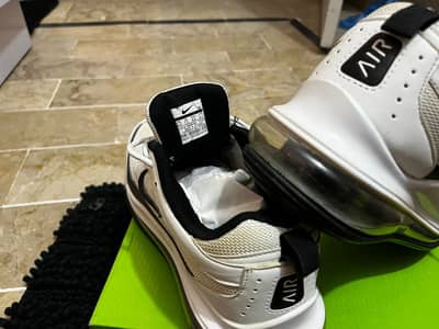 Skechers Shoes/Men Shoes /Branded Shoes/Imported Shoes/Premium Shoes