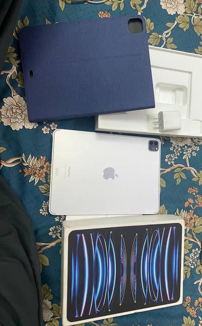 Apple iPad Pro M2 12:9