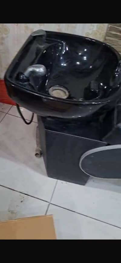 Shampoo Ynit Chair for Saloon