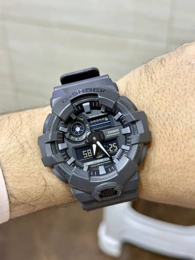 Casio GShock GA 700 1B world time watch