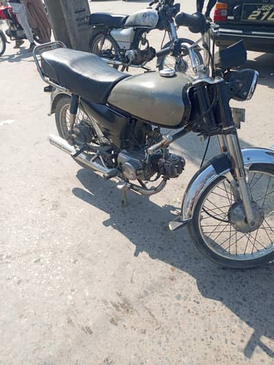 Honda bike 70cc Rawalpindi num contact 03085047723