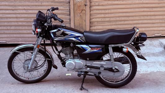 Honda 125 Model 2025 / ++++03138461616/03014335570