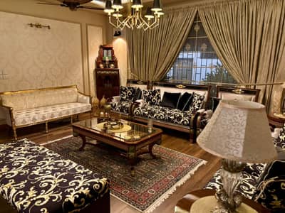 Elegant Slightly-Used Bungalow with Basement in Prime Phase 8