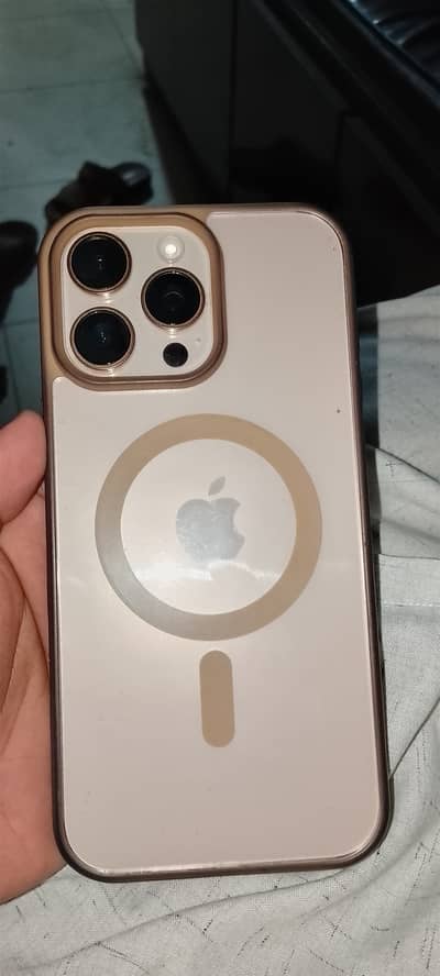 I phon 16 pro max new condition 256 gb jv