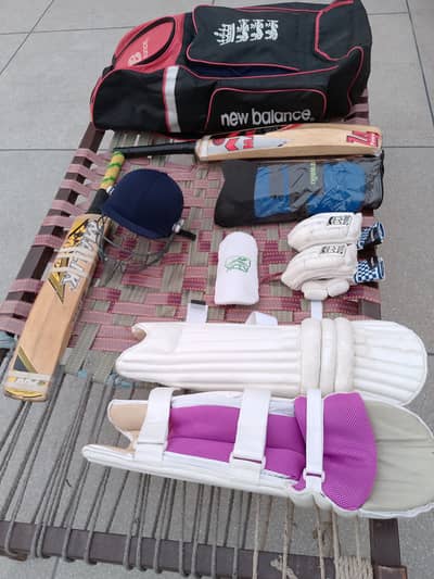 Urgently for sale all cricket items