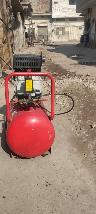 Air compressor . 03001292573
