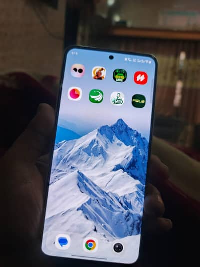 Vivo y400 8/256 10/10 only 2 to 3 month used