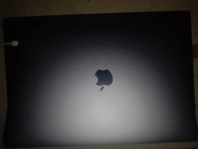 Mac Book Pro 2018 16 128