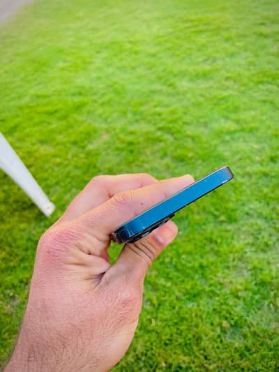 iPhone 13 Factory unlock waterpack