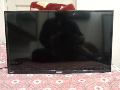 Orient 24" LED TV (Model: LE-24G6533) - Excellent Condition
