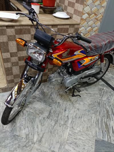 Brand New Honda CD70 unregistered 117km used